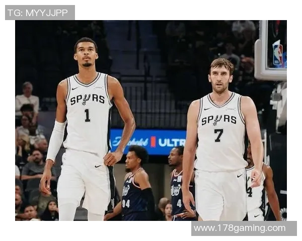 马刺与热火激战12月7日NBA赛场精彩对决引发球迷热议