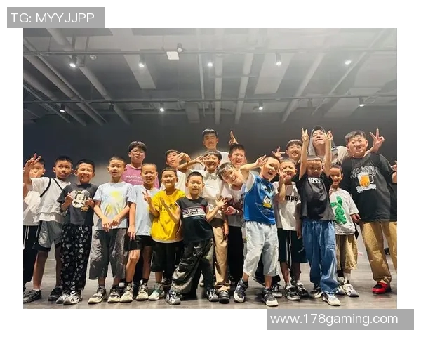 成都街舞队夺冠街舞意识排行榜引领全国潮流风尚